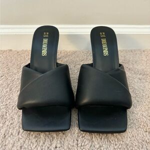 Dream Pairs Women's Black slide on heel